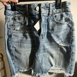 American Eagle skirt! High rise!